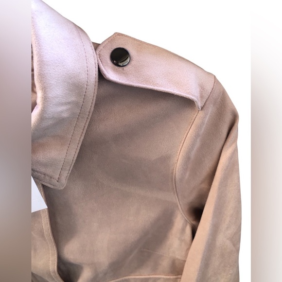 KUT from the Kloth Woman’s Alena Hidden Zipper Trucker Jacket XS Powder Pink NWT - Picture 8 of 15